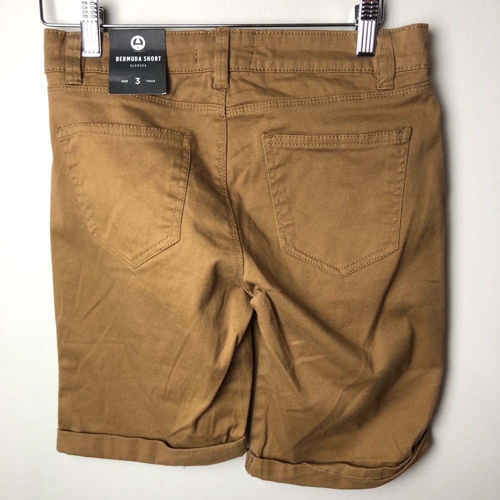 Amnesia Bermuda Shorts. - Picture 6 of 8
